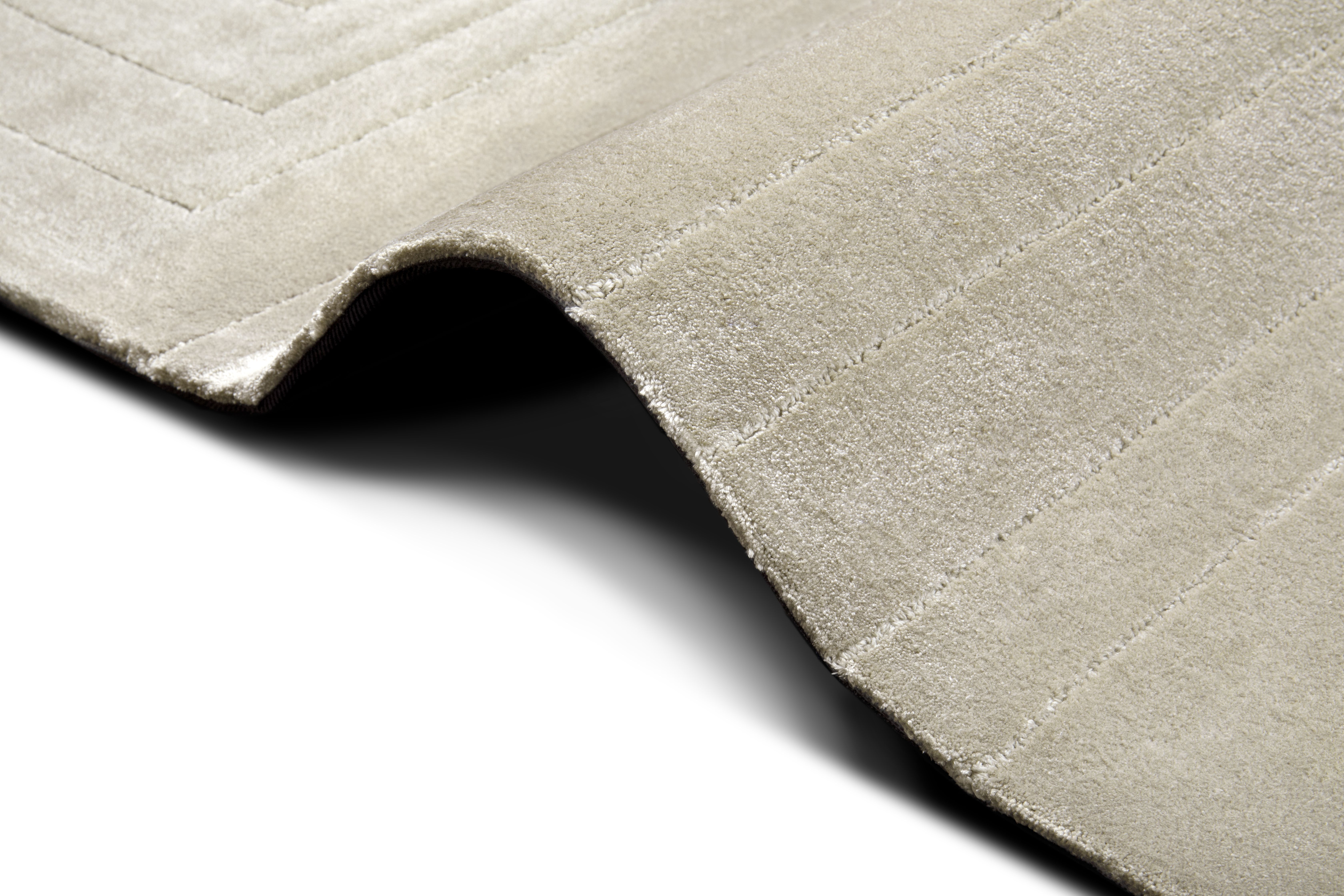 White Garden Rug by Rug'Society